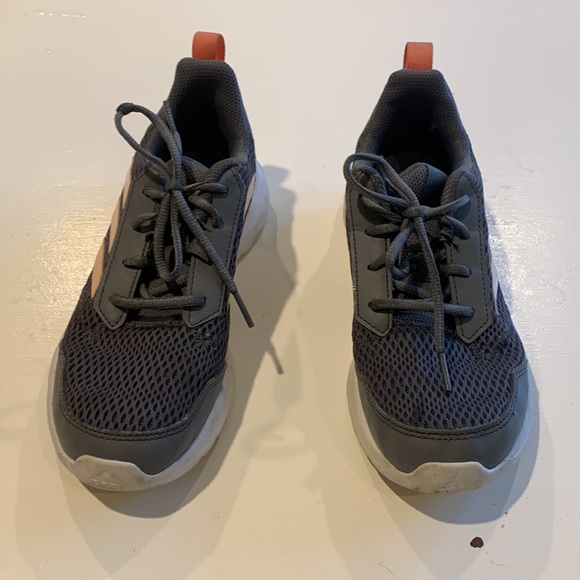 Adidas Gray & Pink Running Shoes size 5 - Picture 3 of 6